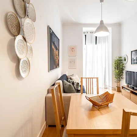 Apartament Akicity Baixa Out